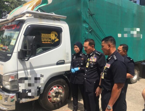 Tiga beradik guna lori perabot angkut syabu RM5.4 juta