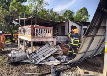 KEBAKARAN sebuah rumah yang mengorbankan seorang kanak-kanak perempuan di Kampung Besah, Kuala Ketil di Baling.