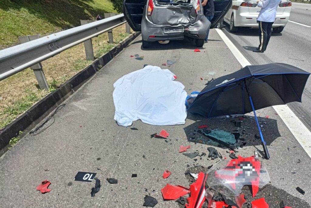 Seorang penunggang motosikal maut selepas merempuh kenderaan yang rosak di lorong kecemasan 2 WhatsApp Image 2023 03 05 at 17.46.34 censored