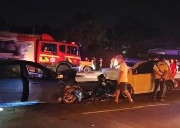 KEMALANGAN maut yang berlaku berhampiran Kampung Nambazan di Penampang malam tadi-sumber MEDIA SOSIAL