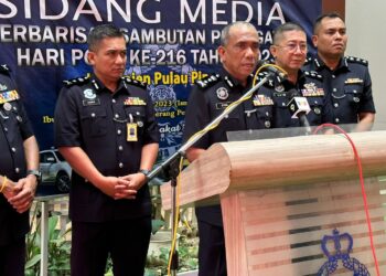 FISOL Salleh dalam sidang akhbar selepas sambutan peringatan Hari Polis Ke-216 peringkat Pulau Pinang di IPD SPT, Bukit Mertajam.