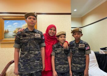 BALU kepada Allahyarham Asisten Superintenden Zulkifli Mamat, pegawai polis yang terkorban dalam tragedi berdarah Kampung Tanduo, Lahad Datu, bersama tiga anaknya. - UTUSAN/MASZUREEN HADZMAN