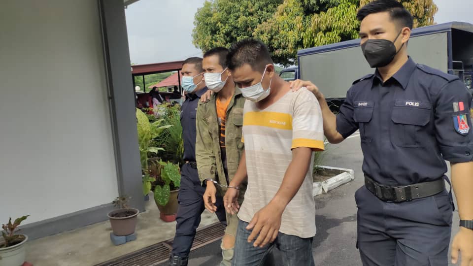 Edar dadah: Dua lelaki berdepan hukuman mati