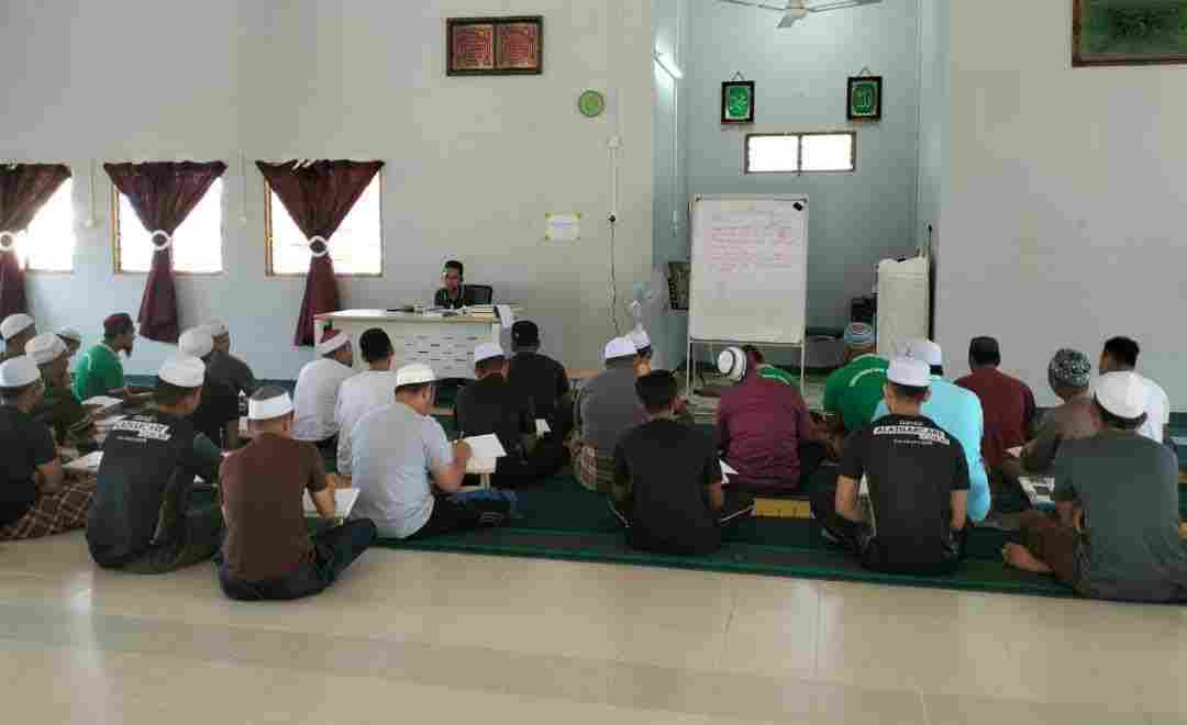 Semua agama tolak hubungan sejenis, lawan fitrah manusia