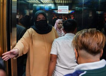 MENJADI peguam pemerhati untuk kes perbicaraan Siti Bainun disifatkan sebagai pengalaman penuh emosi yang pernah penulis ikuti. – UTUSAN/FARIZ RUSADIO