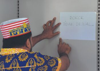 MUZAKARAH Jawatankuasa Fatwa Majlis
Kebangsaan Bagi Hal Ehwal Agama Islam
Malaysia Kali Ke-37 pada 23 Mac 1995
memutuskan merokok adalah haram.