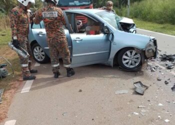 TIGA maut manakala lima lagi cedera dalam kemalangan maut di Kilometer 13, Jalan Sengkang Teratai, Bukit Gambir, Tangkak, Segamat.