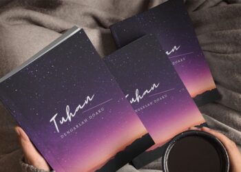 Edisi 1 (kulit hitam) buku Tuhan Dengarlah Doaku diterbitkan pada Jun 2022, diikuti edisi 2 pada Januari 2023 dengan tema kandungan doa yang menarik.