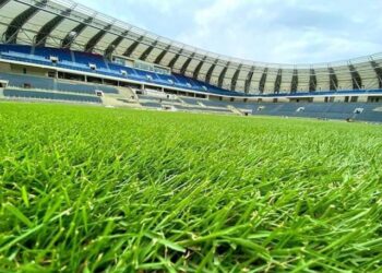 KELANTAN belum memutuskan sama ada mahu menerima geran menukar rumput Zeon Zoysia yang ditawarkan KBS.