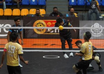 SEMUA pasukan mengharapkan penyokong-penyokong hadir ke stadium bagi memberi sokongan kepada pasukan masing-masing.