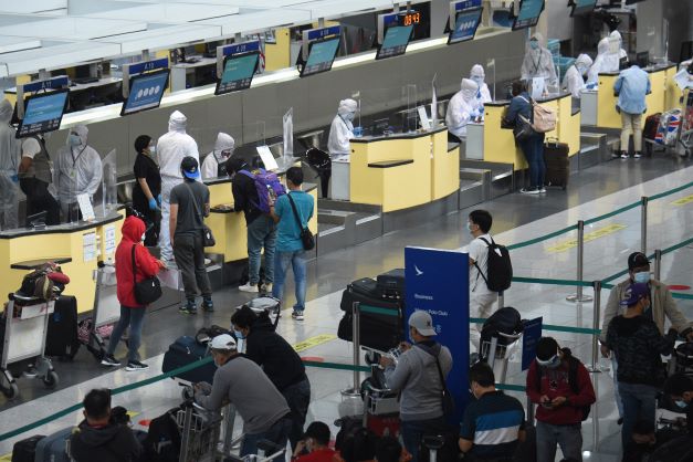 Filipina menunda masuknya pelancong internasional hingga 1 Desember