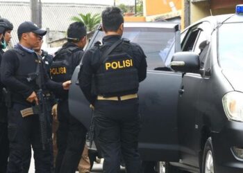 PASUKAN Anti Keganasan Polis Indonesia, Densus 88, memberkas 1,073 suspek pengganas sejak 2018. -AGENSI