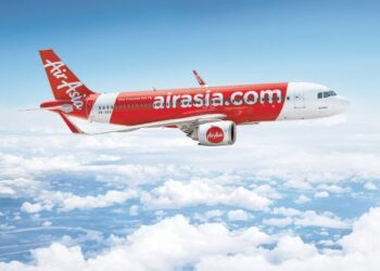 AirAsia sebelum ini dilaporkan akan pulih lebih cepat berikutan model perniagaan tambang rendah, kedudukan di pasaran dan transformasi digital yang dilaksanakan. - GAMBAR HIASAN