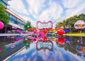 Sebanyak 290,000 jenama yang telah menyertai festival jualan 11.11 Alibaba pada tahun ini, di mana 65 peratus adalah perniagaan kecil dan sederhana (PKS), pengilang kawasan perindustrian dan jenama baharu. - GAMBAR HIASAN