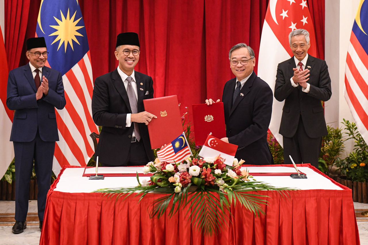 Tiga MoU keselamatan siber, digital dan ekonomi hijau dimeterai antara Malaysia-Singapura