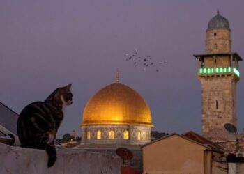 PERISTIWA Israk Mikraj adalah perjalanan Nabi SAW dari Mekah ke Palestin, kemudiannya naik ke sidratul muntaha untuk menerima satu tanggungjawab buat umat Islam. – AFP