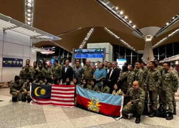 KUMPULAN terakhir OP STARLIGHT II berlepas ke Turkiye di Terminal 1 KLIA, Sepang.