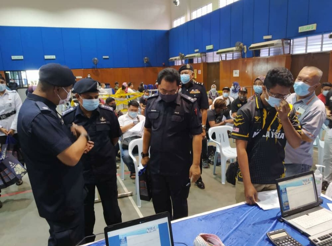 Polis Johor keluar 262 272 saman kepada warga asing 