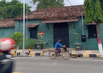 BEKAS bangunan penjara tentera di Madiun yang didakwa berhantu oleh penduduk tempatan. -DETIK.COM