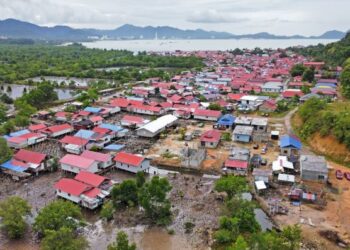 LOKALITI Bukit Malut kini mencatatkan peningkatan tinggi penularan Covid-19 berikutan keengganan penduduknya untuk disaring walaupun berada di bawah Perintah Kawalan Pergerakan Diperketatkan.