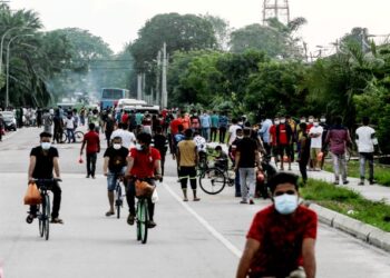 MASALAH buruh paksa boleh memberi imej buruk kepada negara dan menjejaskan keyakinan pelabur. – GAMBAR HIASAN