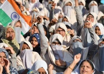 WANITA Islam di India menyifatkan ‘acara lelong’ itu sebagai penghinaan terburuk buat mereka. - AFP