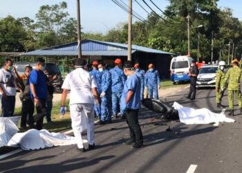 KEADAAN kemalangan membabitkan dua penunggang motosikal yang maut di lokasi kejadian di Kilometer 3, Jalan Chembong-Ulu Kanchung, Rembau pagi tadi.