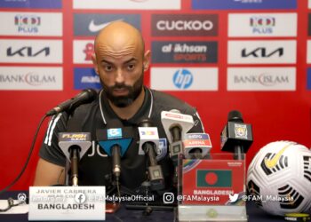 Ketua jurulatih Bangladesh, Javier Fernandez.