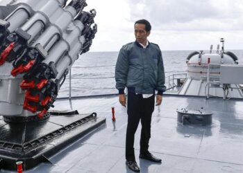 JOKO Widodo mahu keselamatan di Natuna ditingkatkan susulan laporan perairan itu diceroboh kapal asing. – ANTARA