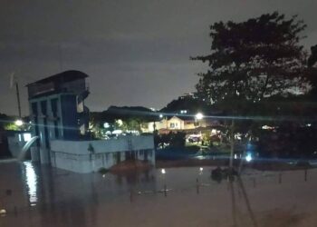 Seramai 1,000 mangsa banjir berada di Pusat Permindahan Sementara setakat pukul 8 pagi hari ini.