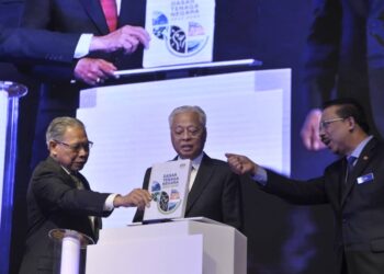 ISMAIL Sabri Yaakob merasmikan DTN 2022–2040 di Putrajaya. - UTUSAN/FAIZ ALIF ZUBIR