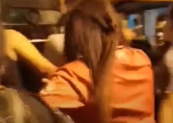 TANGKAP layar video tular kejadian perselisihan faham dipercayai melibatkan penderaan anjing di Kajang.