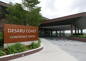 PUSAT Persidangan Desaru Coast yang dipilih sebagai pusat vaksinasi Kota Tinggi di Johor.