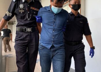 PEMANDU e-hailing didakwa mencabul penumpang di Mahkamah Majistret Melaka.