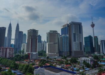 TAHAP keberhutangan negara diunjur semakin berkurangan selaras dengan pertumbuhan ekonomi  yang semakin kukuh. -GAMBAR HIASAN/AMIR KHALID