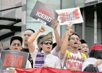ORANG Melayu perlu bersatu supaya boleh kita pastikan anak cucu mendapat keadilan yang sepatutnya. –  GAMBAR HIASAN