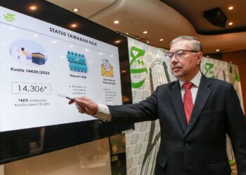 BANYAK cabaran yang dihadapi oleh Lembaga Tabung Haji bagi menguruskan pemergian umat Islam untuk menunaikan ibadah haji di Mekah. 
– UTUSAN/AFIQ RAZALI