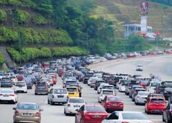 ASPEK keselamatan mesti diberi perhatian ketika berada di jalan raya untuk pulang beraya di kampung.