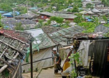 KEADAAN kem pelarian Rohingya Balukhali di Ukhia. - AFP