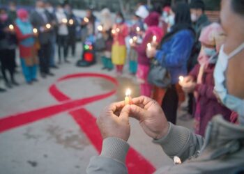 RAMAI penghidap AIDS kembali hidup normal dan ‘sihat’ setelah mendapatkan rawatan. – AFP