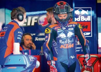 PELUMBA negara, Hafizh Syahrin Abdullah wajar diangkat sebagai ikon permotoran anak muda berikutan kejayaan dan sumbangan besarnya kepada negara.