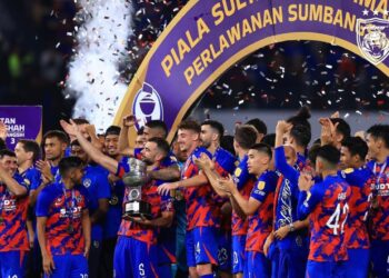 PERLAWANAN antara Johor Darul Takzim (JDT) dan Terengganu FC pada 24 Februari lalu mendapat pujian peminat sukan nombor satu negara itu. – FB JOHOR SOUTHERN TIGER