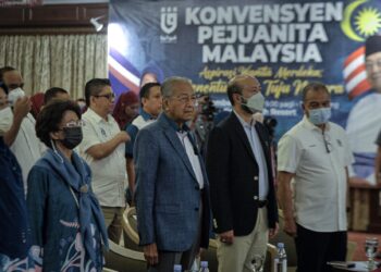 BENARKAH Pejuang tidak ditubuhkan untuk memenuhi agenda mengangkat semula Dr. Mahathir Mohamad sebagai Perdana Menteri? – UTUSAN/FAIZ ALIF AHMAD ZUBIR