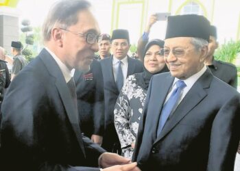 KEMENANGAN PH pada PRU14 bukan kerana faktor Dr. Mahathir Mohamad semata-mata.