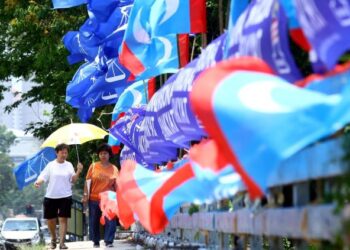 Rakyat berdebar menunggu hari pembubaran Parlimen. - Gambar hiasan