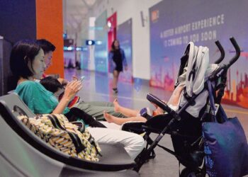 WANG simpanan yang kita ada sekarang boleh lesap dalam sekelip mata disebabkan satu panggilan telefon sahaja. – GAMBAR HIASAN