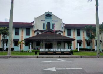BANGUNAN Suluh Budiman dibina pada 1919 dan siap pada 1922 dijadikan Muzium Pendidikan Nasional di Universiti Pendidikan Sultan Idris, Tanjong Malim, Perak. – IHSAN PEMBACA