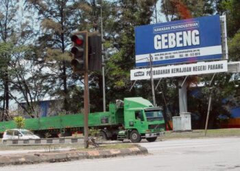 SUDAHKAH dibuat kajian sebelum memutuskan untuk membina lapangan terbang baharu di Gebeng, Kuantan?