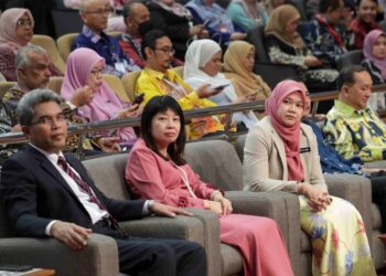 FADHLINA Sidek pada majlis Amanat KPM 2023 di Putrajaya. - UTUSAN/FAISOL MUSTAFA
