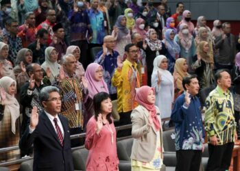FADHLINA Sidek ketika Majlis Amanat Tahun Baharu 2023 KPM di Putrajaya. - UTUSAN/FAISOL MUSTAFA